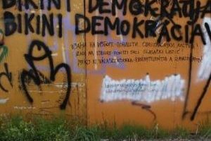 PREMIJERA PREDSTAVE “BIKINI DEMOKRACIJA”