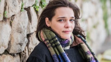 Bilo bi uzbudljivo igrati predstavu s humanoidnim robotom i vidjeti kako on u realnom vremenu reagira na žive izvođače